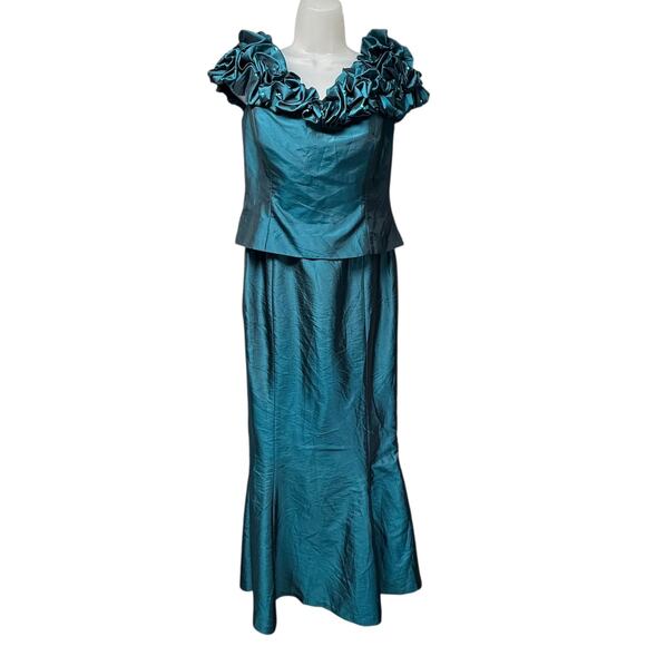 Daymor Couture Size 10 Ruffle Teal Metallic Gown Off The Shoulder Long Formal - Picture 2 of 10